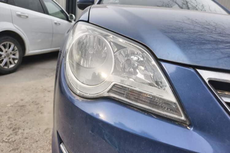 Used Volkswagen Bora 2012 1.6L Manual Fashion Edition