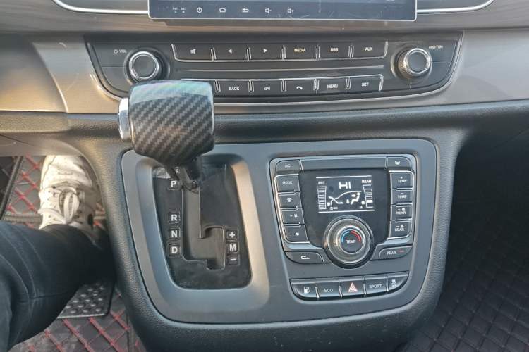 Used SAIC MAXUS G10 2018 PLUS 2.0T Automatic Elite Edition