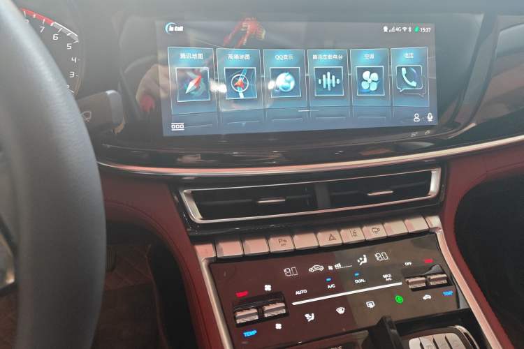 Used CHANGAN CS85 COUPE 2019 1.5T DCT Luxury Version China VI Standard
