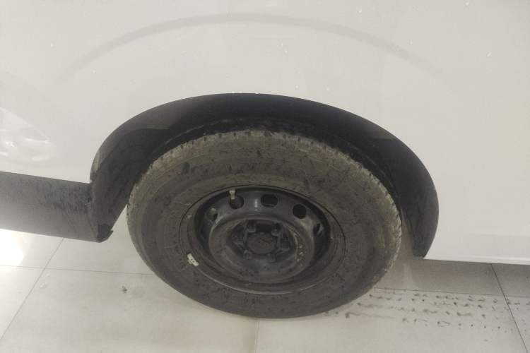 Used Farizon Super VAN 2025 Model Wealth Creation Version—Long Wheelbase High Roof 106kWh Right Rear Wheel Hub