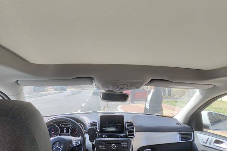 Used Mercedes-Benz GLE 2017 GLE 320 4MATIC Luxury Model Headliner