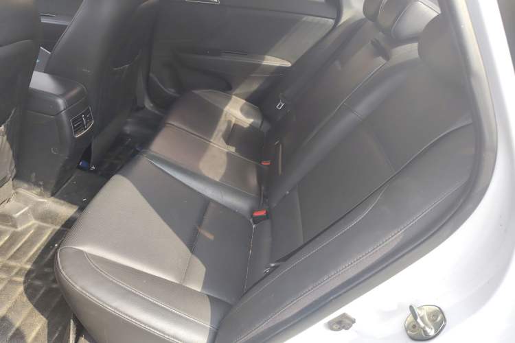 Used Hyundai Mistra 2014 1.8L Automatic Deluxe DLX Model
