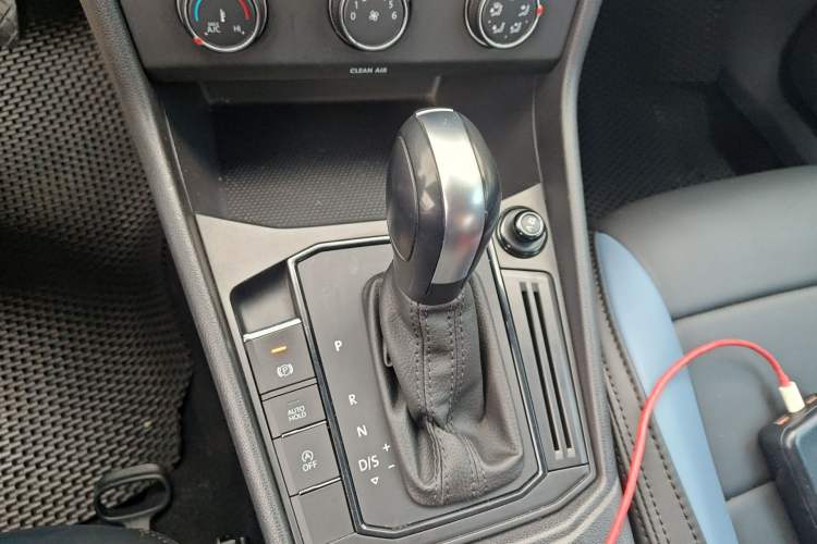 Used Volkswagen Lavida 2024 1.5L Automatic DeYi Edition Gear Lever