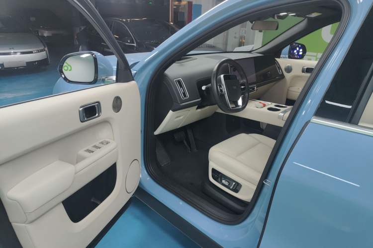 Used Li Auto L8 2024 Max
