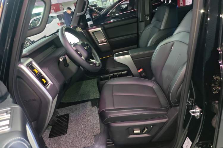 Used iCAR V23 2025 401 Two-Wheel Drive Intelligent Driving Version
