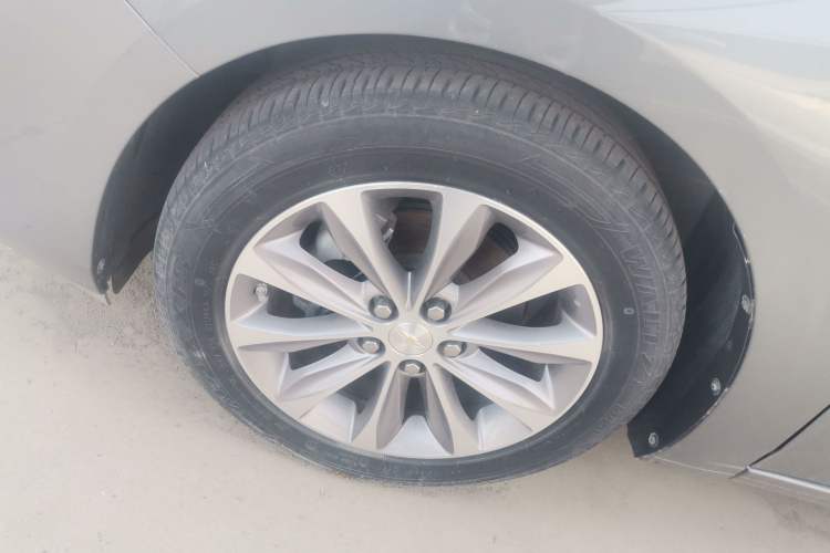 Used Chevrolet Monza 2022 320 Automatic Enjoyment Sunroof Version
