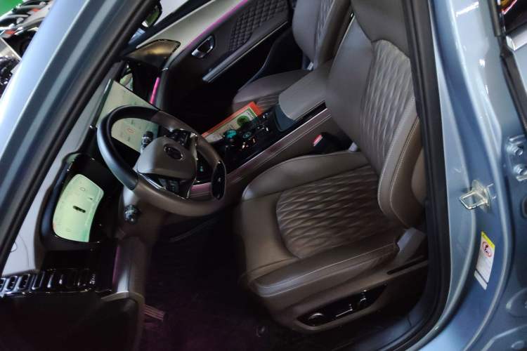 Used BYD Han 2023 EV Champion Edition 605KM Front-Drive Premium Model