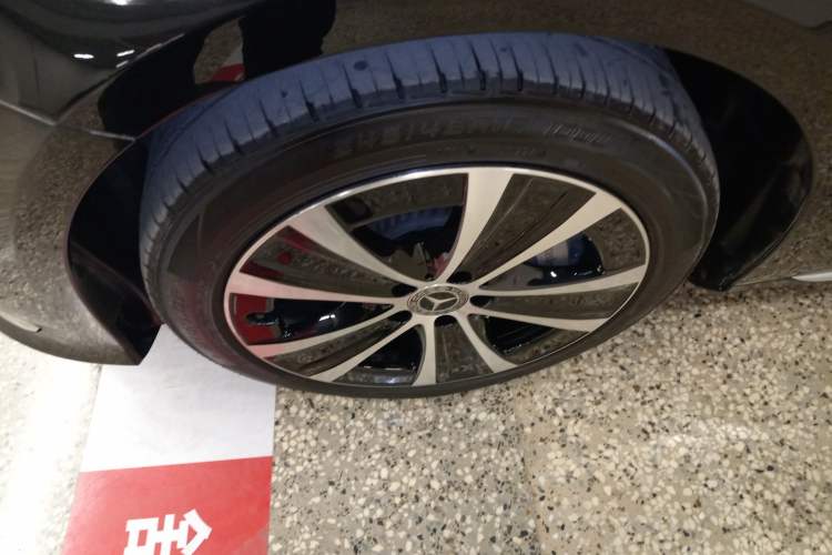 Used Mercedes-Benz E-Class New Energy 2022 Second Facelift E 350 e L Plug-in Hybrid Sedan