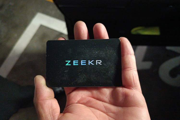 Used Zeekr 7X 2025 75 kWh Rear-Wheel Drive Intelligent Driving Version
