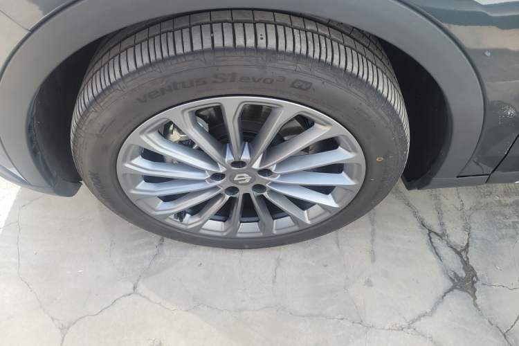 Used Leapmotor C11 2024 Range-Extended 300 Luxury Edition
