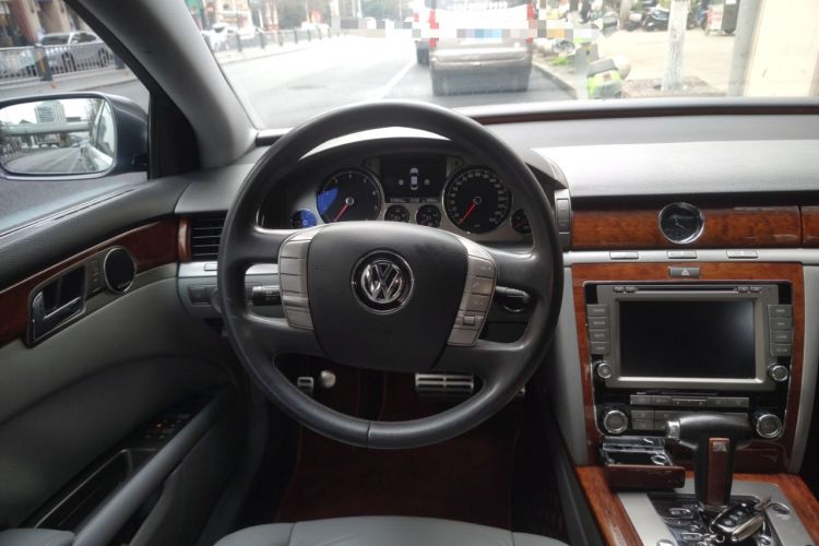 Used Volkswagen Phaeton 2012 3.0L Business Edition