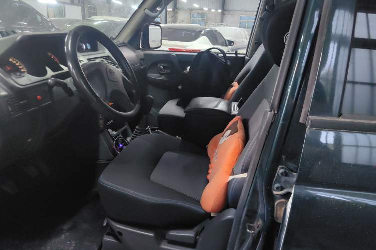 Used Leopaard Heijingang 2013 2.2L Manual 4x4 Standard Edition