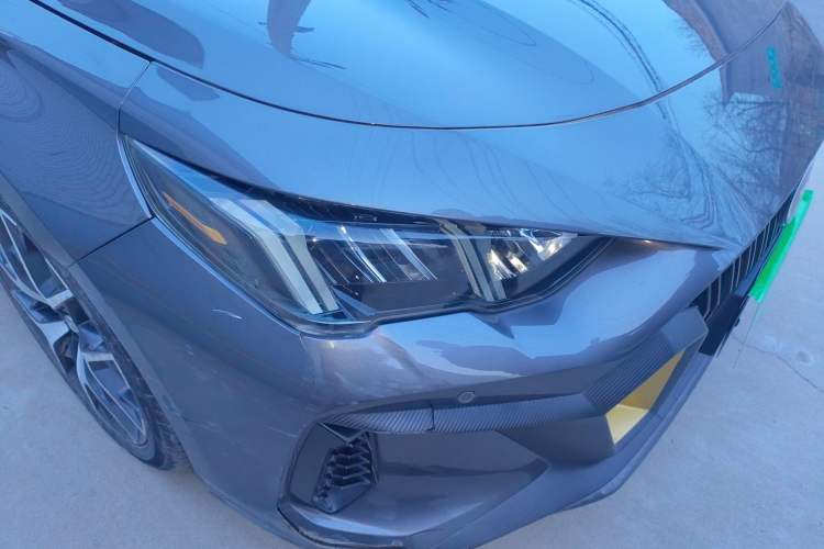 Used GAC Trumpchi EMPOW 2021 270T DCT J15 Version Right Front Headlight