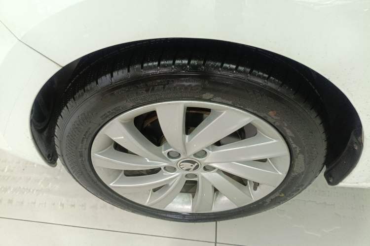 Used Skoda Rapid 2018 1.6L Automatic Comfort Edition
