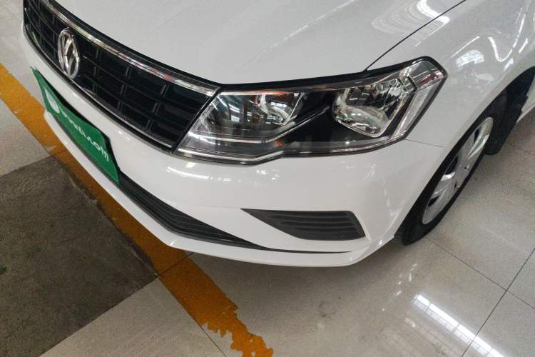 Used Volkswagen Jetta 2017 1.5L Automatic Fashion Model Left Front Headlight