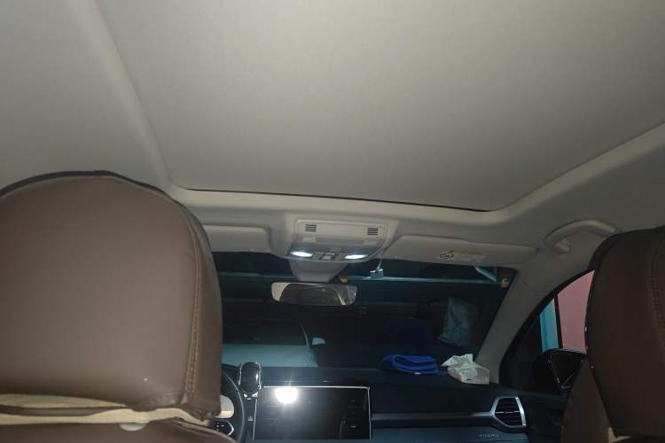 Used Volkswagen Tharu 2023 300TSI Two-Wheel-Drive Moonlight Edition