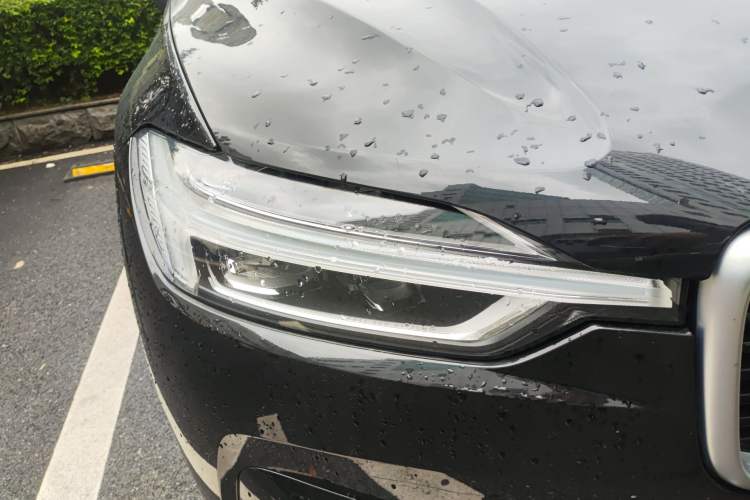 Used Volvo XC60 New Energy 2019 T8 E-Drive Hybrid Intelligent Luxury Sport Edition China V Standard Right Front Headlight