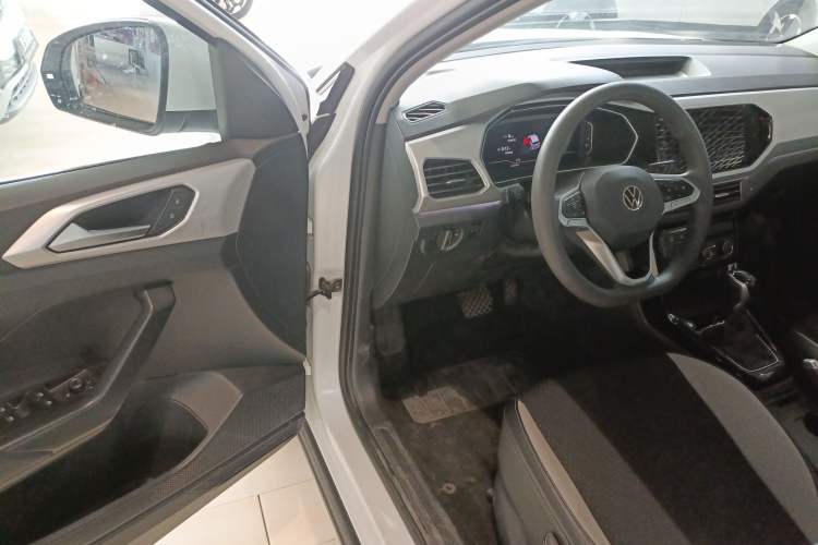 Used Volkswagen Tacqua 2023 200TSI DSG Joy-Connect Edition