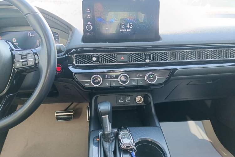 Used Honda Civic 2022 240TURBO CVT Dynamic Edition
