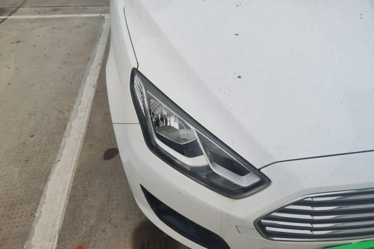 Used Ford Escort 2017 1.5L Manual Comfort Model
