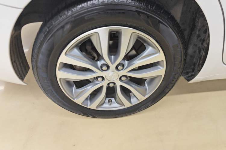 Used Buick GT 2018 18T Automatic Flagship Model
