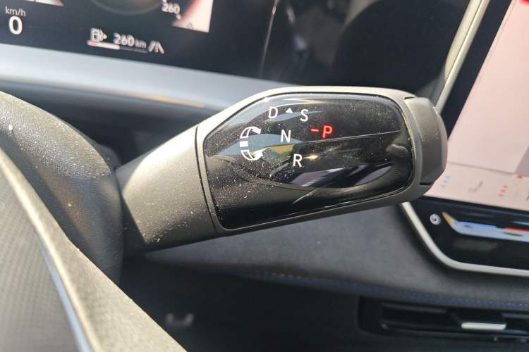 Used Volkswagen Teramont 2025 Tiguan Pro 450TSI Four-Wheel Drive Summit Edition Gear Lever