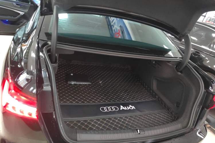 Used Audi A6L 2020 40 TFSI Luxury Prestige Edition Trunk