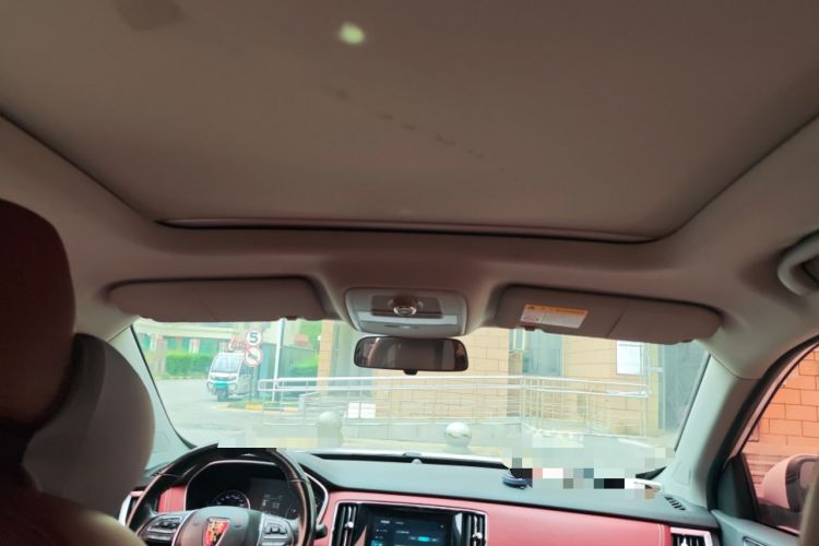 Used Roewe RX5 2016 20T Two-Wheel Drive Automatic Internet Smart Edition