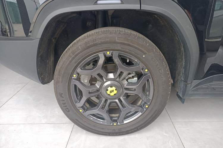 Used JETOUR Traveler C-DM 2024 C-DM 208KM Mountain & Wilderness Edition