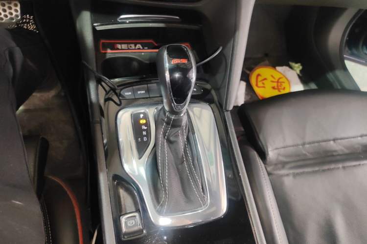 Used Buick Regal 2017 GS 28T Luxury Model
