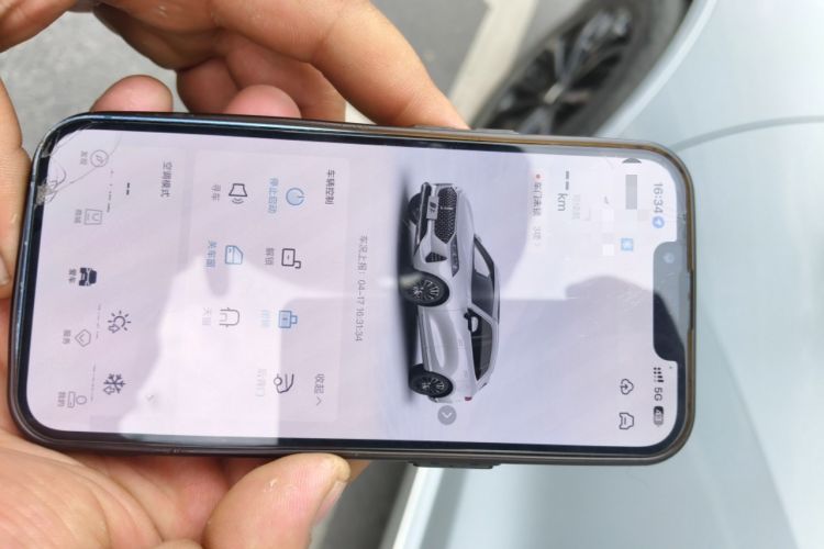 Used Wey Mocha 2021 2.0T Two-Wheel-Drive Premium Edition Vehicle Key