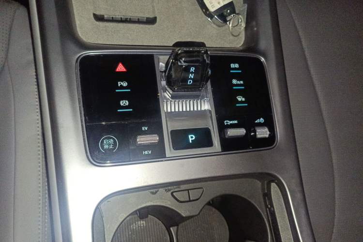 Used BYD Seal 07 DM-i 2025 Intelligent Driving Version DM-i 1.5L 125 km Prestige Edition
