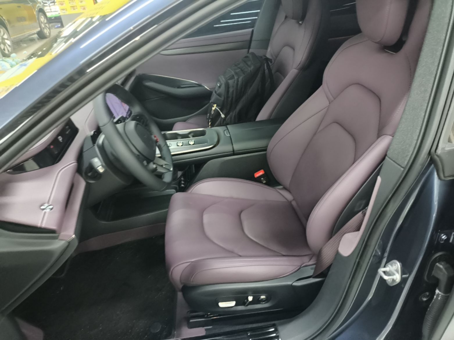 Xiaomi Auto SU7 2024 Rear-Drive Long-Range Intelligent Driving Version — снимка 17