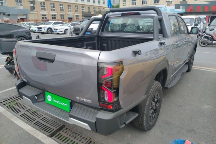 Used RELY Venucia R08 2025 Model 2.3T 8AT 2WD Diesel Long Box Trail Edition Rear Right 45 Deg