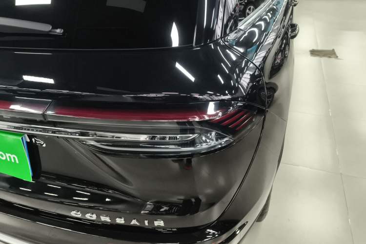 Used Lincoln Corsair 2023 2.0T Two-Wheel-Drive Luxury Edition Right Rear Taillight