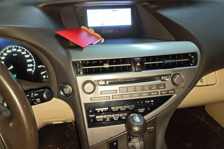 Used Lexus RX Classic 2011 270 Elegant Edition Audio And AC Panel