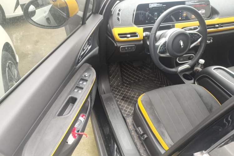 Used ORA Good Cat GT 2024 Mulan Edition 401 km Range Prestige Version 135 kW Driver Seat