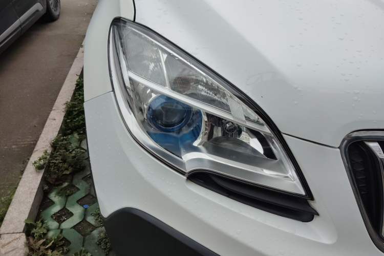 Used Buick Encore 2015 1.4T Automatic Two-Wheel Drive Urban Elite Version