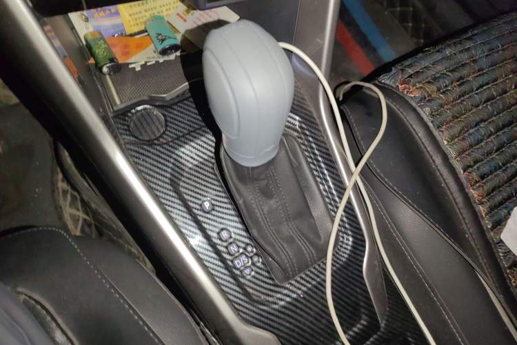 Used Volkswagen T-ROC 2019 230TSI DSG Two-Wheel-Drive Advanced Version China VI Standard