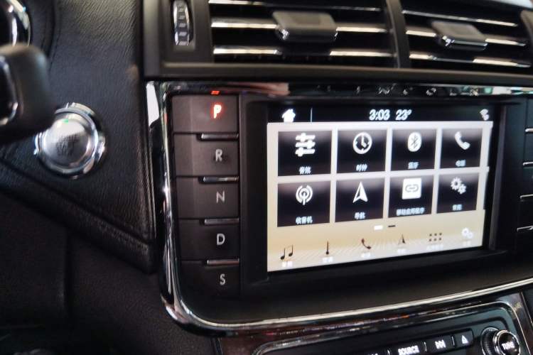 Used Lincoln Continental 2018 2.0T Two-Wheel Drive Deluxe Edition
