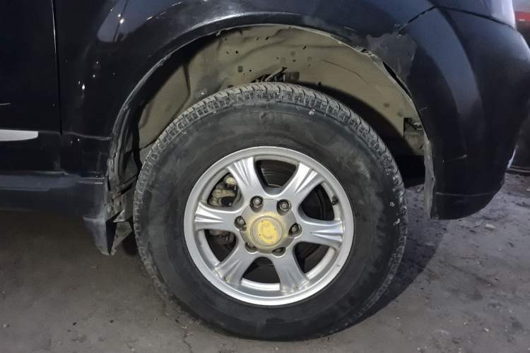 Used Haval H5 Classic 2013 ZhiZun Edition Green Silence 2.0T Manual 4x4 Progressive Model