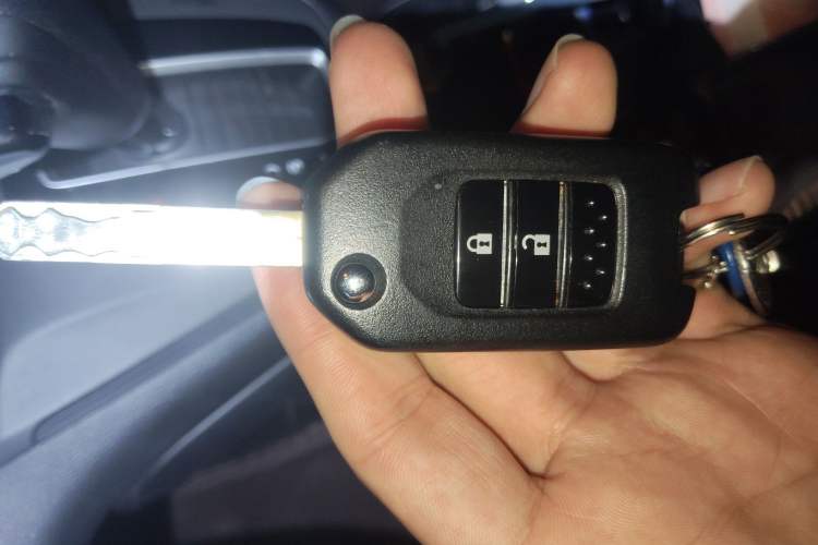 Used Honda CR-V 2016 2.0L Two-Wheel Drive Classic Edition