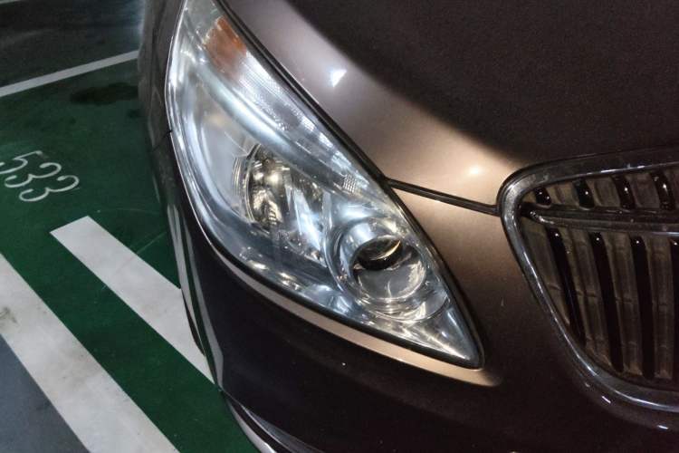 Used Buick GL8 2017 25S Luxury Version China V Standard Right Front Headlight