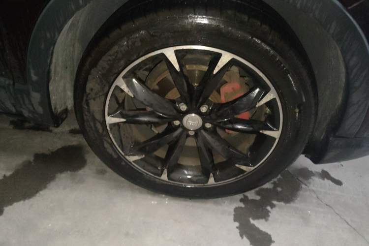 Used FAW Senya R9 2018 1.2T Manual Luxury Smart Edition
