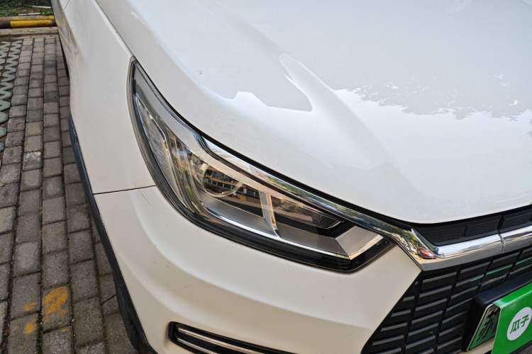 Used BYD Yuan New Energy 2018 EV360 Smart Connect Shangkoo Model Right Front Headlight
