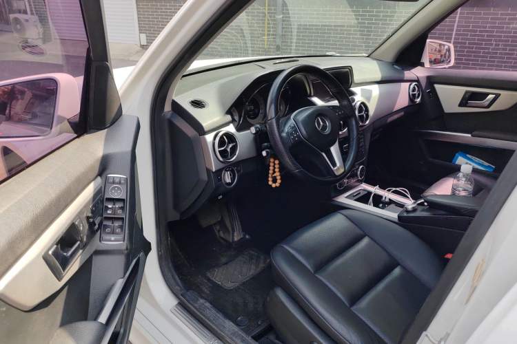 Used Mercedes-Benz GLK-Class 2013 GLK 300 4MATIC Dynamic Sunroof Model Driver Seat