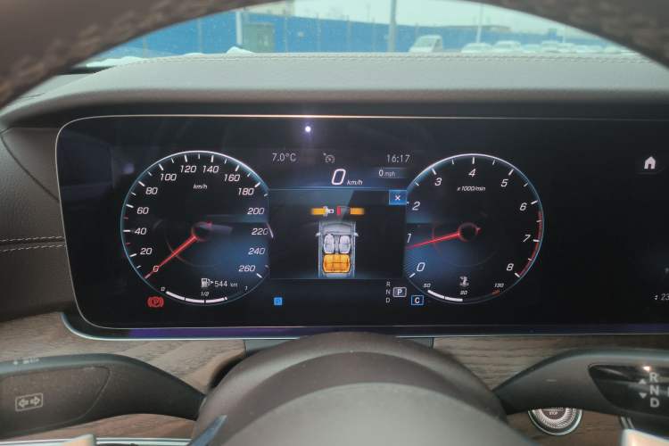 Used Mercedes-Benz E-Class 2023 Updated E 300 L Luxury Edition