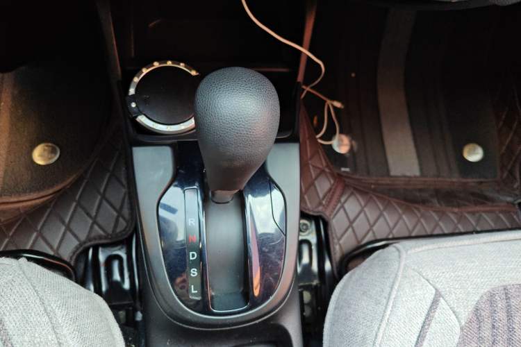 Used Honda Fit 2020 1.5L CVT Comfort Version Gear Lever