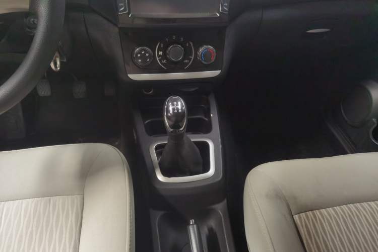 Used HYOSOW H2 2016 H2E 1.5L Elite Model BJ415B
