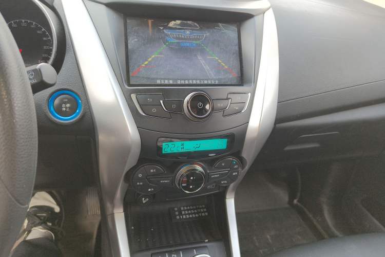 Used BYD Yuan New Energy 2018 EV360 Smart Connect Cool Edition Audio And AC Panel